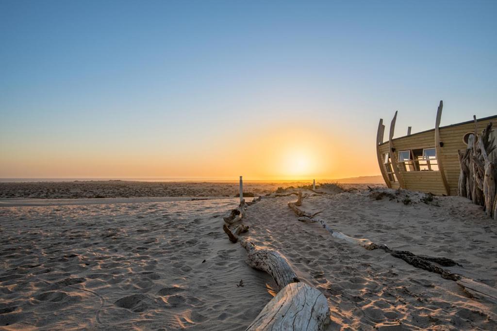 Shipwreck Lodge Mowebaai Ngoại thất bức ảnh